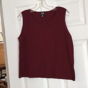 Sleeveless knit top